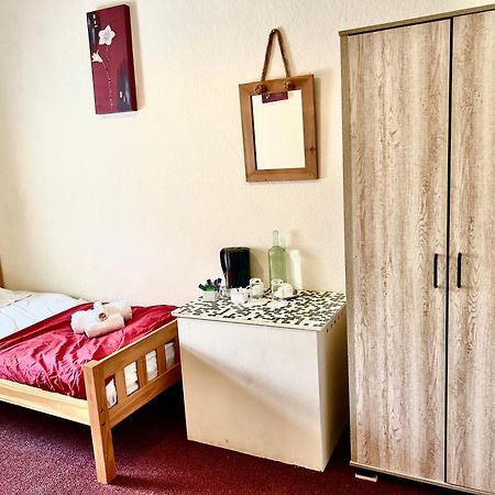 The Coach House Inn Moycullen Екстер'єр фото
