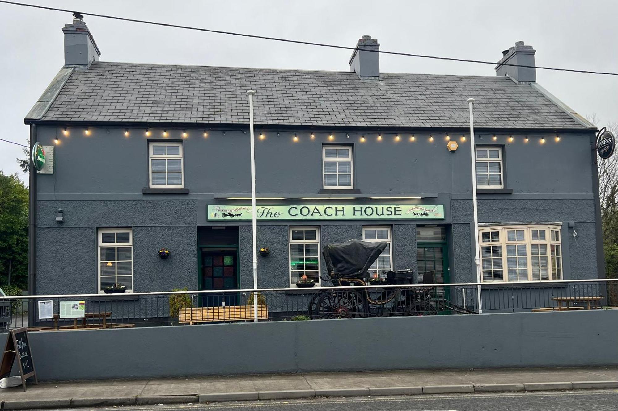 The Coach House Inn Moycullen Екстер'єр фото
